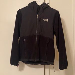 North face Jacket w/hood